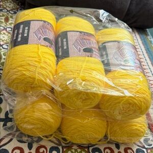 Fashion Knot Bright Yellow Yarn Lot 6 Skeins